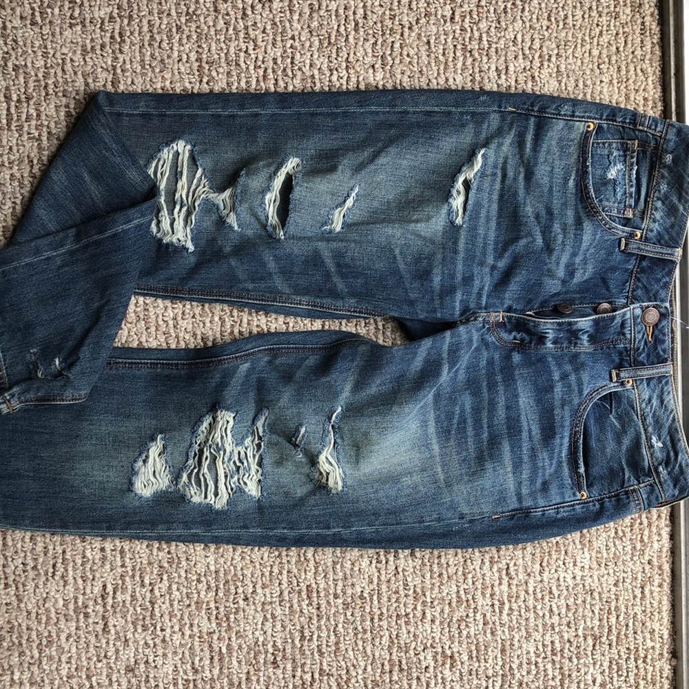 American Eagle Tomgirl Jeans